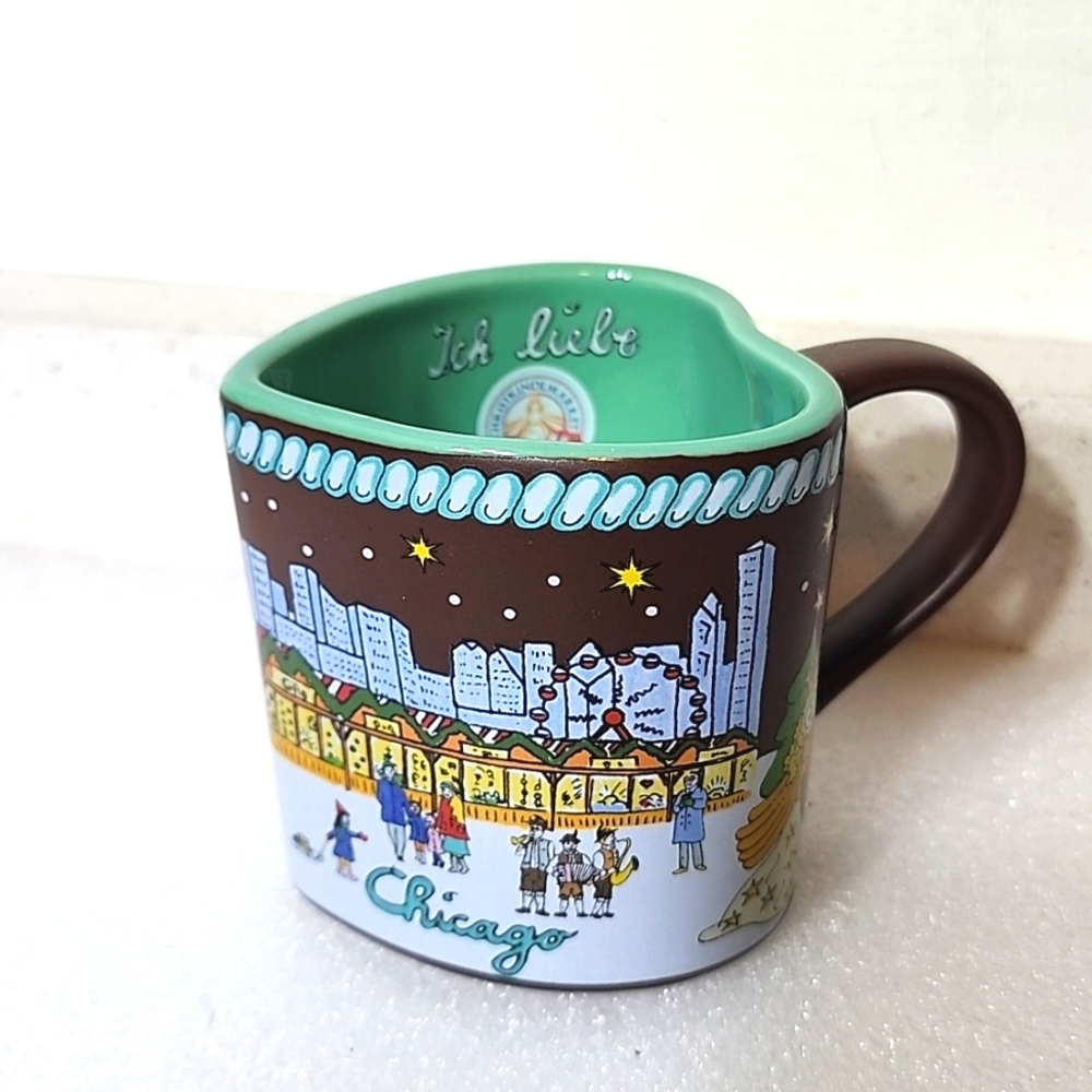 2018 Chicago Christkindlmarket Heart shaped mug. Brown/Seafoam green inside